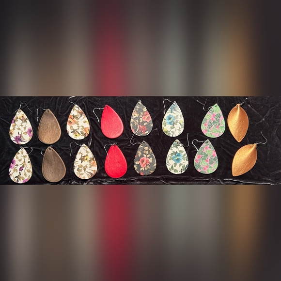 Bundle of 8 Pairs Teardrop Earrings - Picture 1 of 3